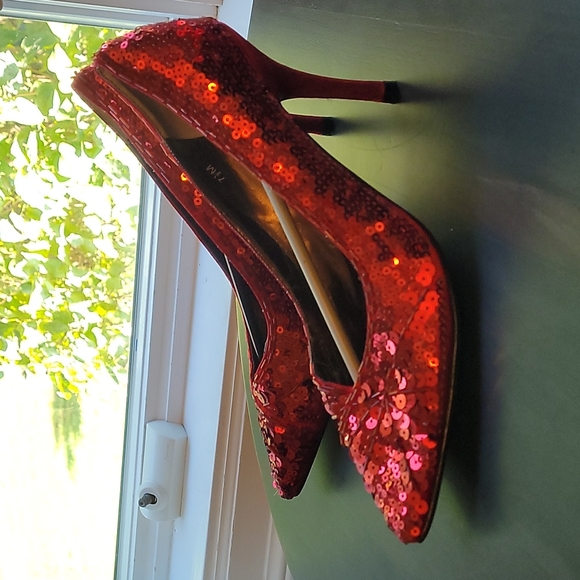 Stefani Collection Red Sequin Shoes Heels Pumps 7.5 - Picture 3 of 7
